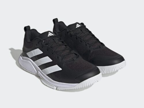Created to complement your indoor game. However you play, these adidas Court Team Bounce 2.0 shoes will keep you comfortable with a full-length Bounce